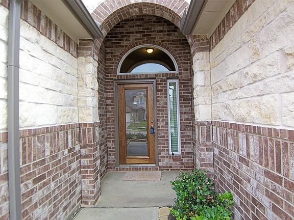 4th image of 24119 Auburn Woods Ct