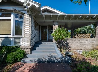 5933 NE Flanders St, Portland, OR 97213