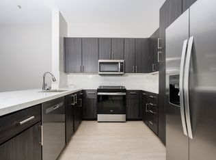 7225 S Crescent Park W APT 402, Playa Vista, CA 90094