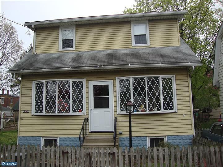 1st image of 834 Paul St