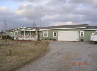 126 S Broadway Rd, Wellington, KS 67152