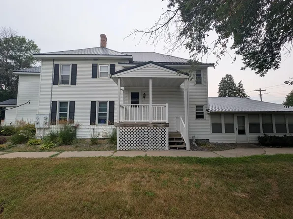 155 4th Ave SW, Perham, MN 56573
