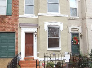 911 C St SE, Washington, DC 20003