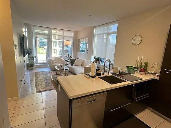 3rd image of 1252 Hornby St #1101
