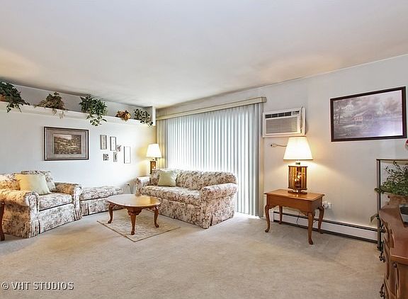 2nd image of 10830 Kilpatrick Ave #25W