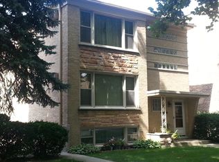 5806 N Campbell Ave, Chicago, IL 60659