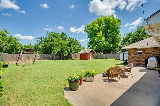 1507 Westwood Rd — Photo 17