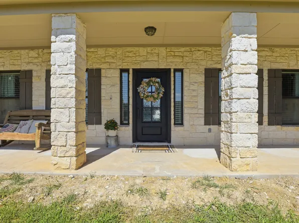 150 Summer Stone Ct, Weatherford, TX 76087