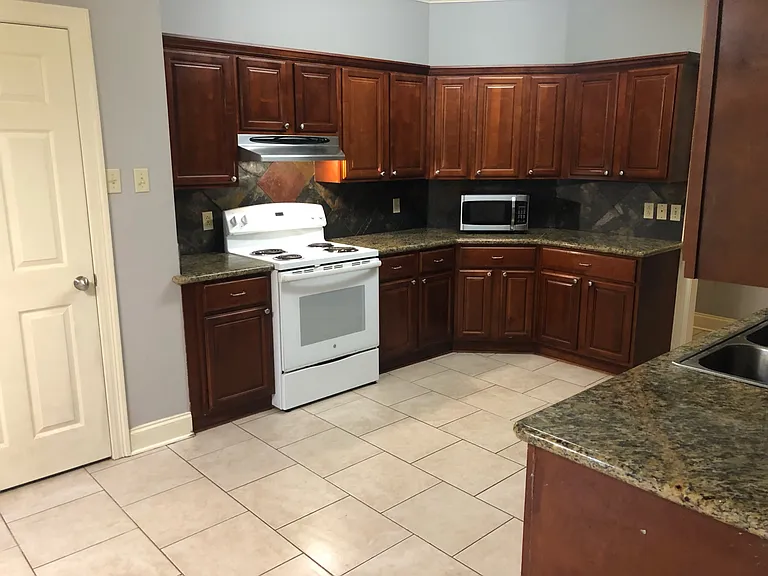38580 Red Bud Ln — Photo 2