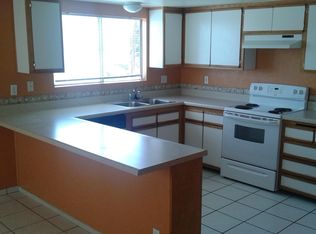 567 12th St, Imperial Beach, CA 91932