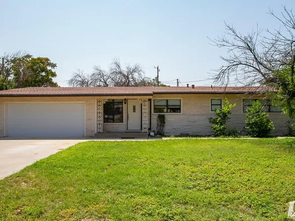 2212 Delker Dr, San Angelo, TX 76904