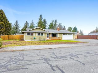 6777 La Monte Dr, Lynden, WA