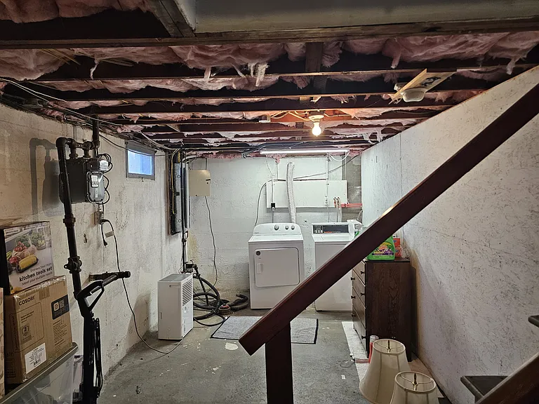 18 Dudley St — Photo 33