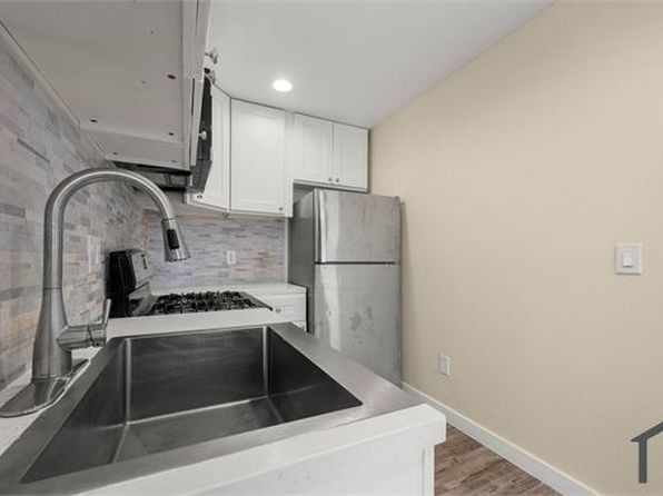 1216 S Bonnie Brae St #101