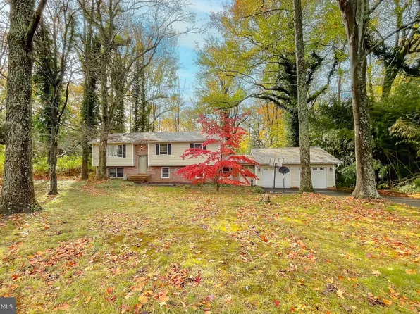 21726 Lake Cir, Leonardtown, MD 20650