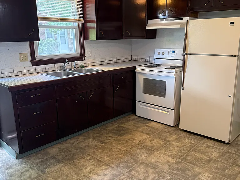 465 Corey St #A — Photo 17