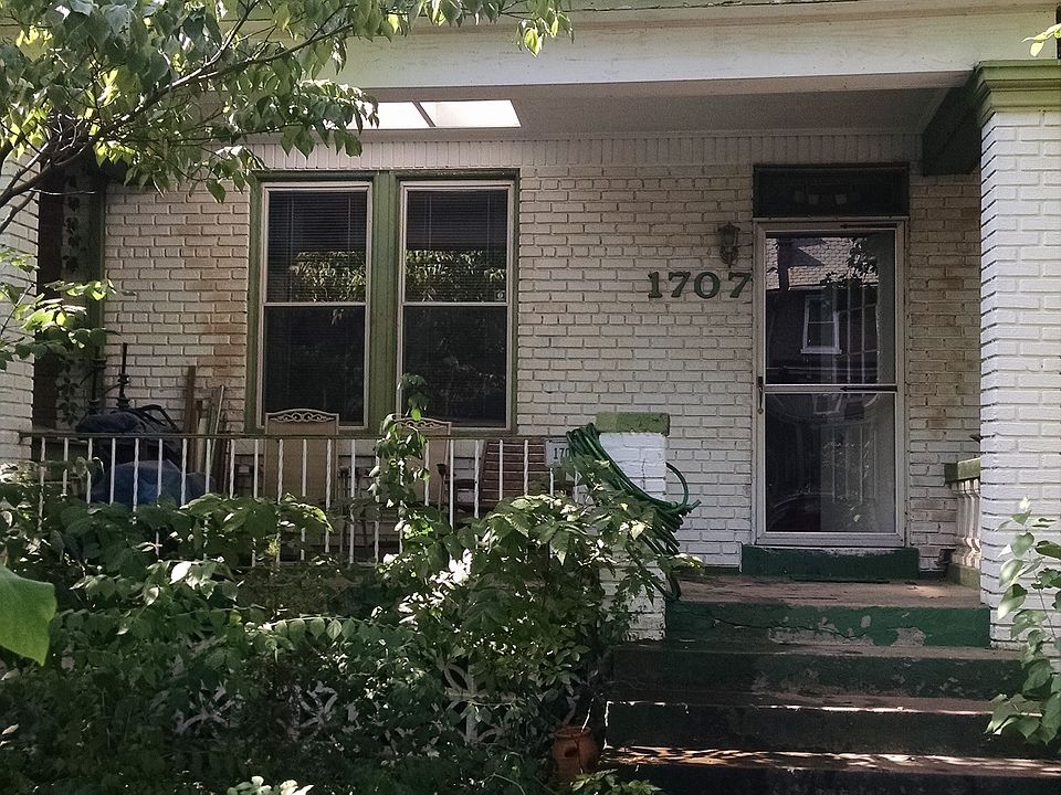 2nd image of 1707 Bay St SE