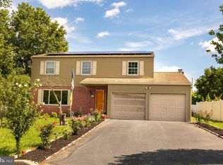 527 Springhouse Ct, Harrisburg, PA 17111