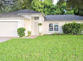 687 Grove Dr, Naples, FL 34120