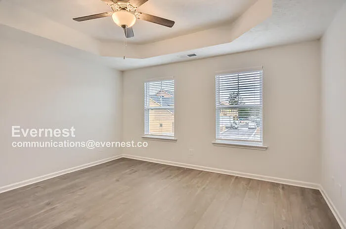 307 Raines Ct — Photo 17