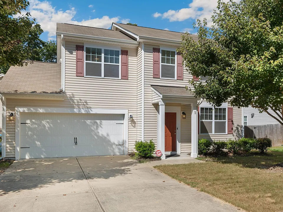 3 Moonbeam Ct