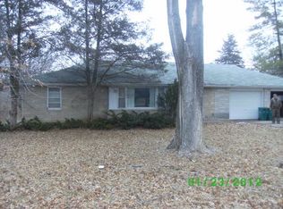 2054 W Adams Rd, Macomb, IL 61455