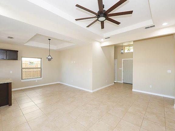 4th image of 1612 Bilbao Dr