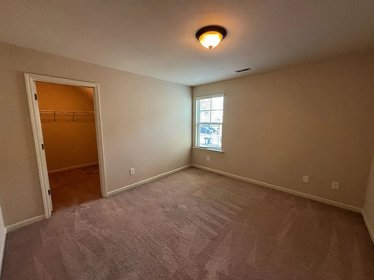 1322 Ingersoll Dr — Photo 14
