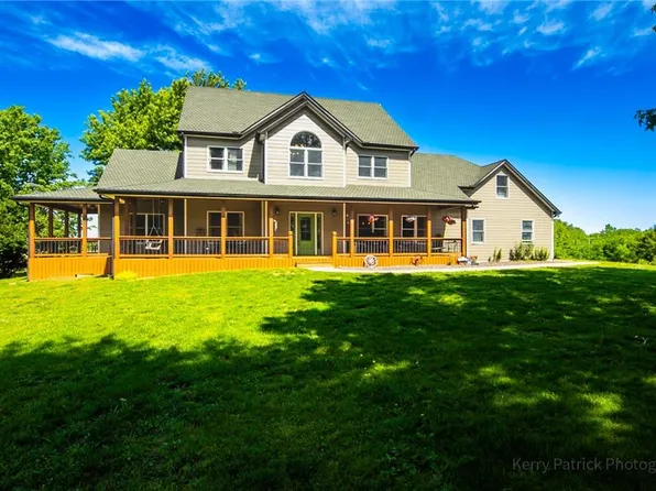 8555 NW Old Us Highway 169, Gower, MO 64454