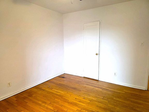 5th image of 302 96th St APT 3W