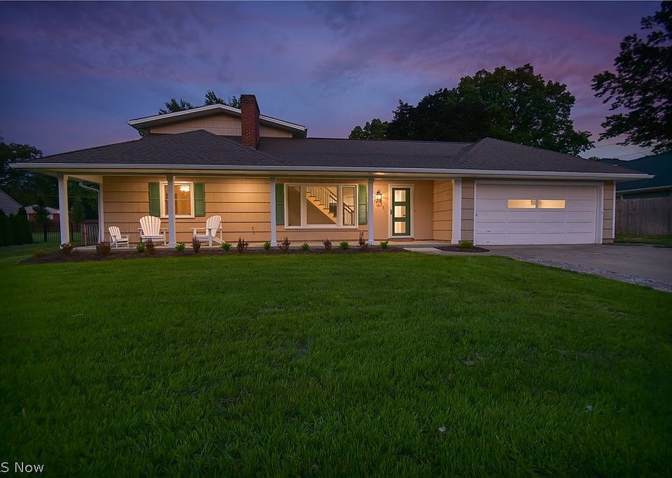 1st image of 263 Cardinal Dr