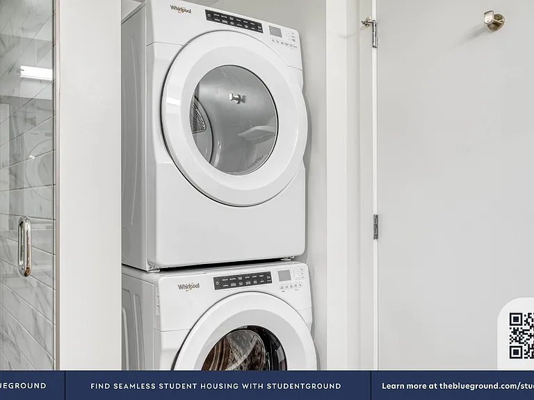 Washer/Dryer in Apartment