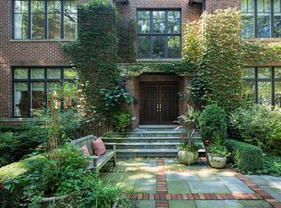 642 Maple St, Winnetka, IL 60093