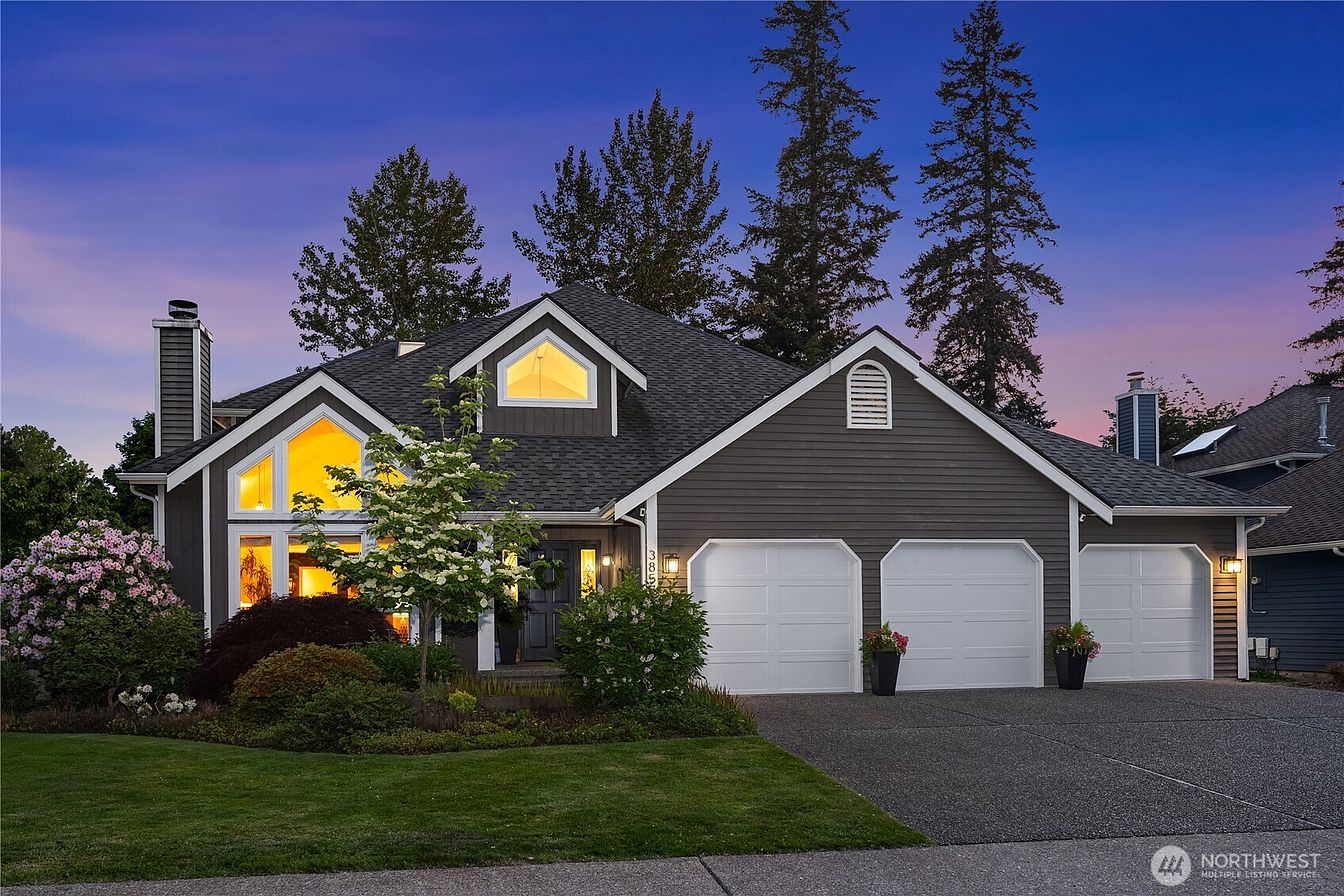 1st image of 3857 260th Avenue SE