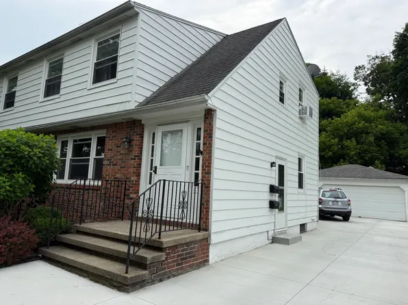 67 Princeton Pl #2, Orchard Park, NY 14127