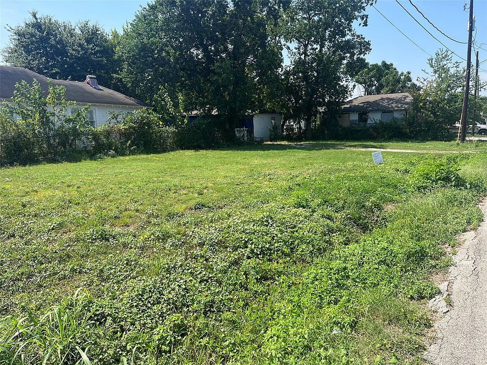 1st image of 3620 Farmer St