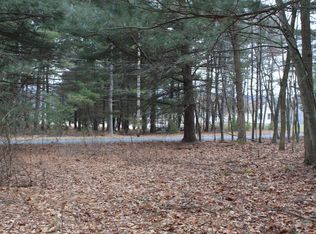 17 Longhorn Rd, Huntingdon, PA 16652