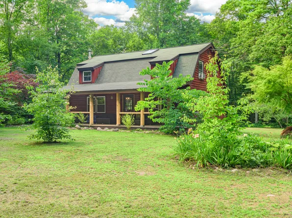 43 Dutton Road, Colchester, CT 06415