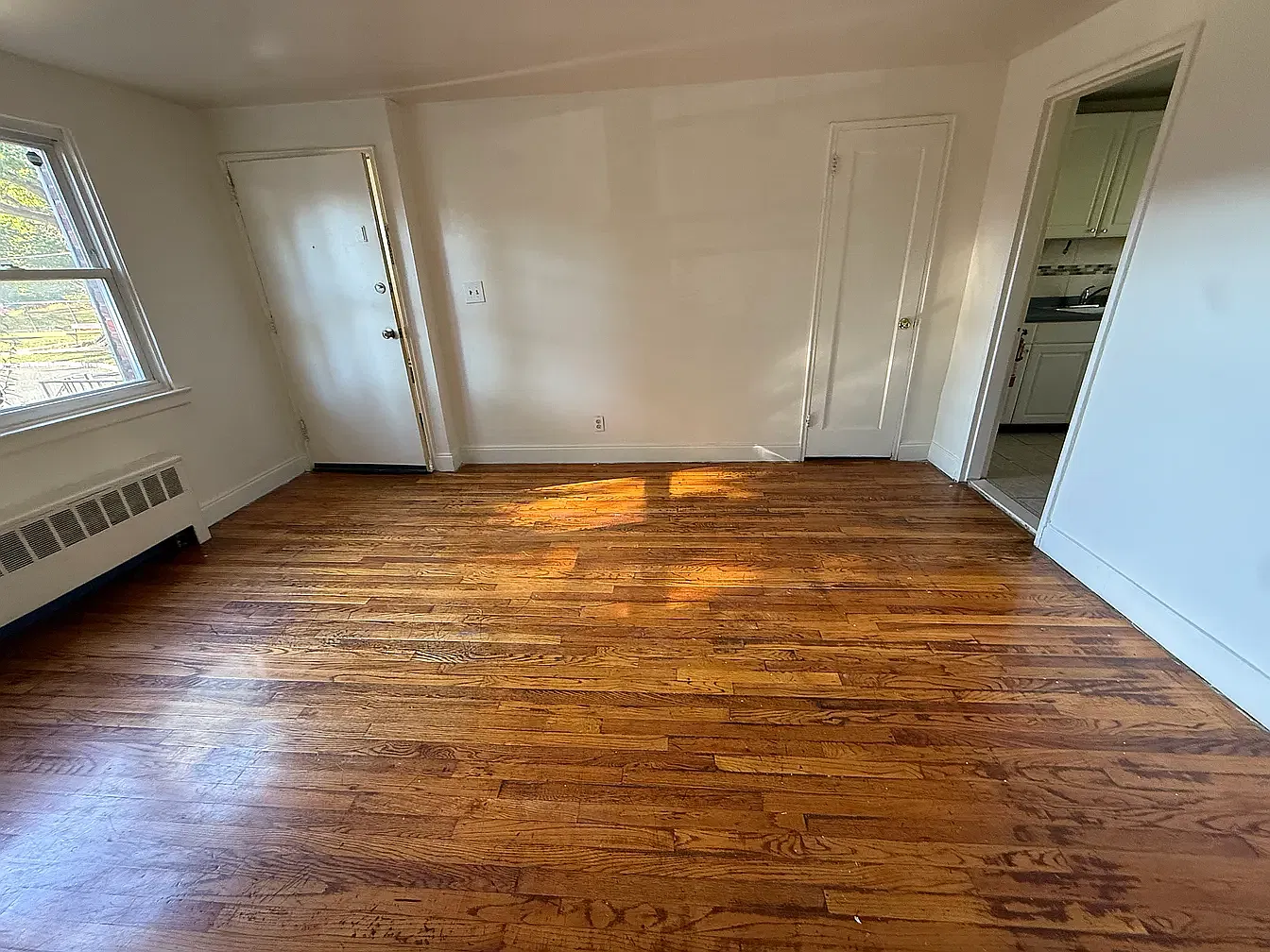 1 bed, 600 sqft, $1,600 — Photo 3