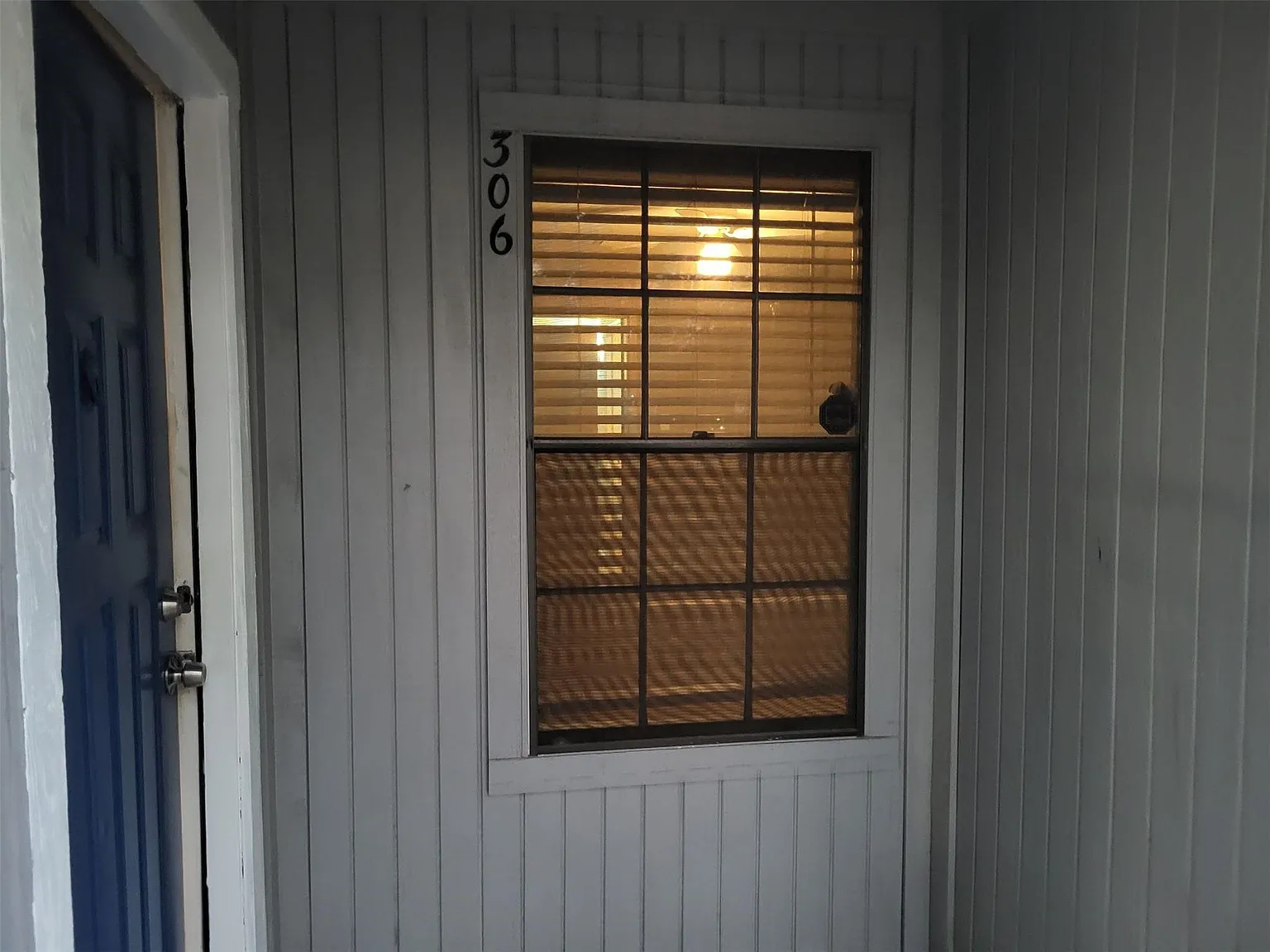 2 bed, 2.0 bath, 1195 sqft, $1,250 — Photo 3