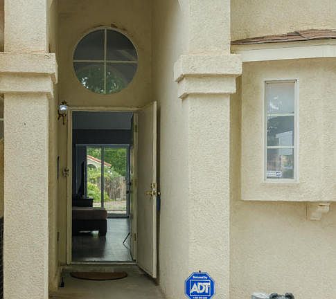 3rd image of 4800 Mesa Prieta Ct NW