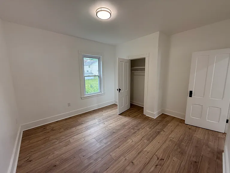 19 Reeves St #2 — Photo 4