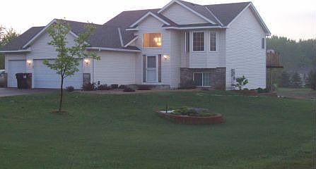 2523 224th Avenue NE East Bethel MN