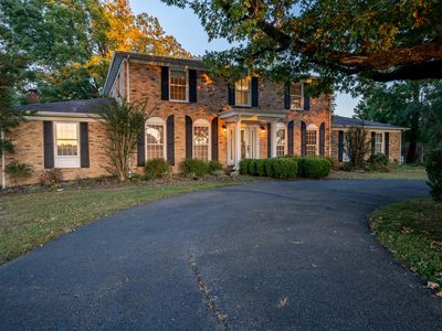 521 E Main St, Loretto, TN, 38469