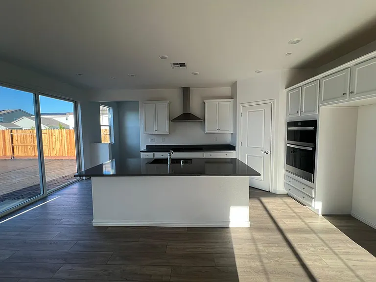 3137 Barnowl Way — Photo 5