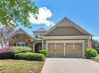 421 Beacon Ct, Griffin, GA 30223