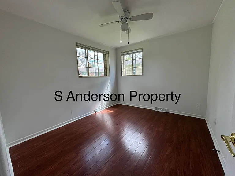 4124 Buckingham Dr — Photo 7