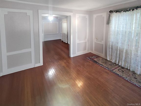 3rd image of 10934 125th Street