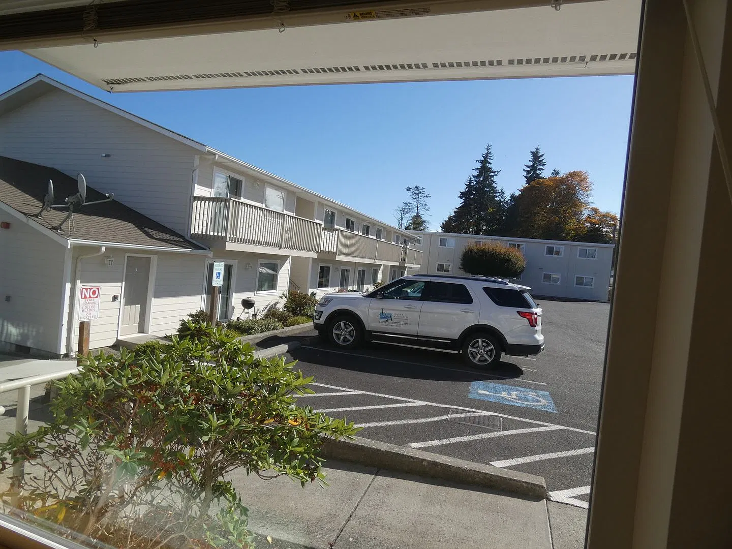 1021e2 - G&G Sunrise — Photo 4