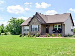 315 Oakdale Rd, Westmoreland, TN 37186